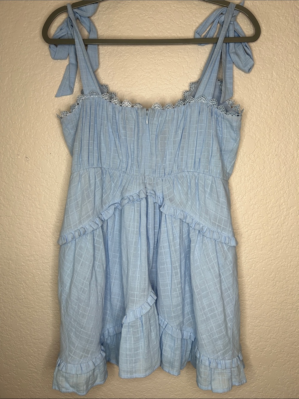 Majorelle Rooney Mini Dress Medium Powder Blue Ruffle Tiered - Picture 6 of 7